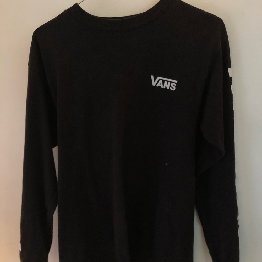 BRAND NEW never worn vans long sleeve tee shirt